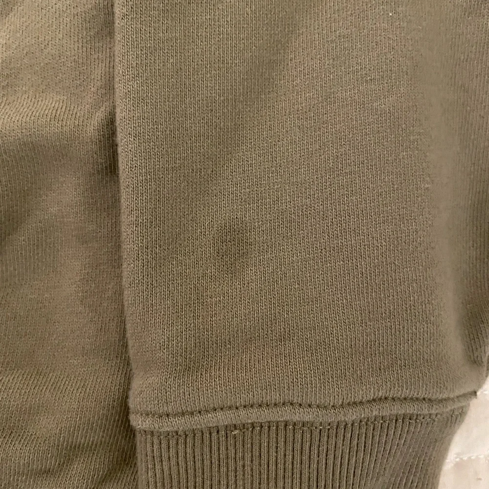 Eddie Bauer Pullover - Picture 3 of 3